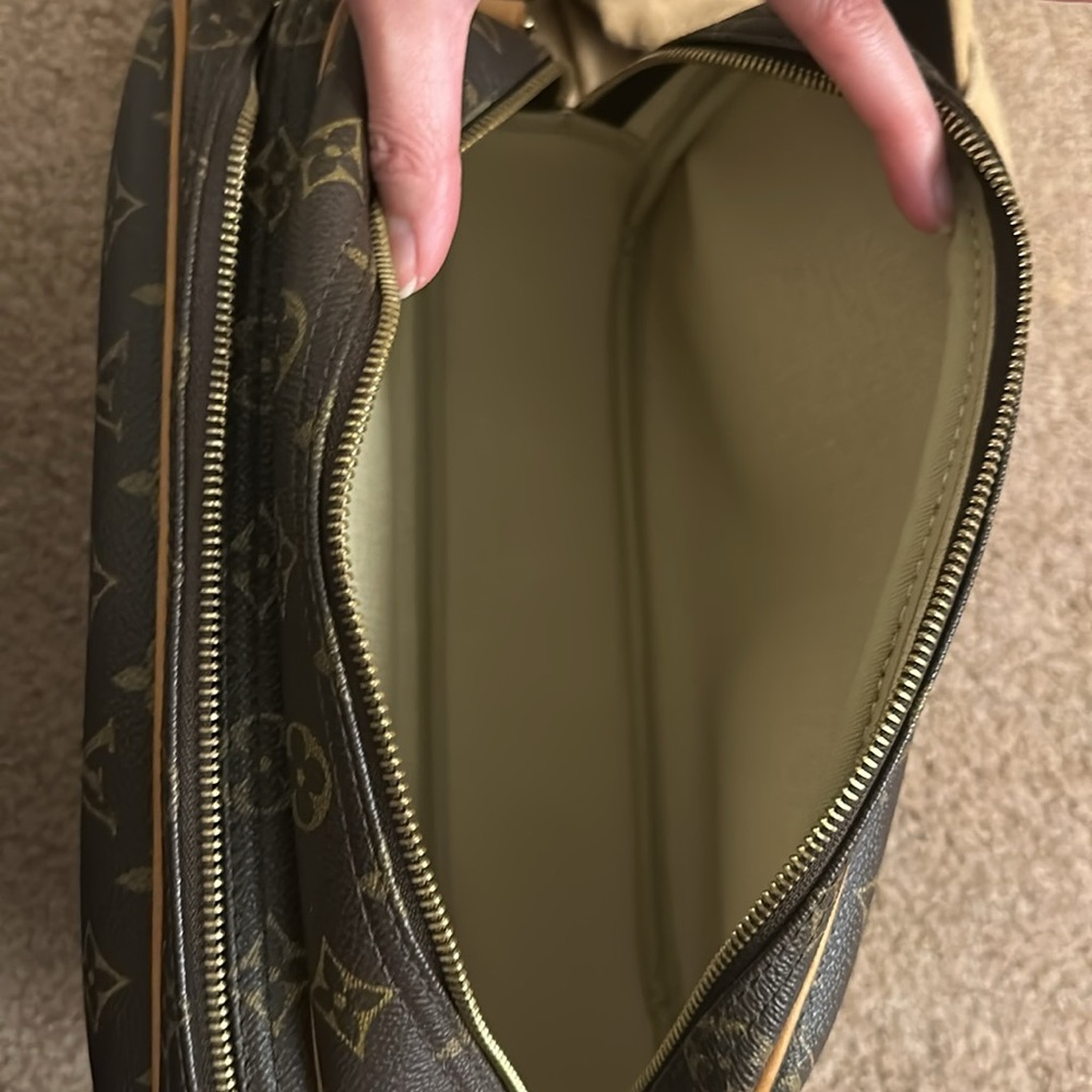 Louis Vuitton Reporter PM - Picture 9 of 10